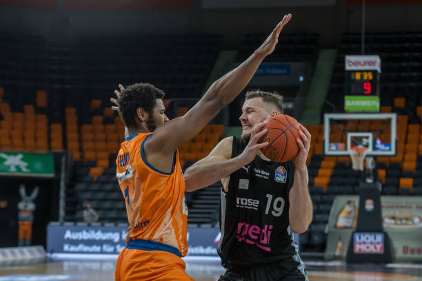 功不仅是一 功不仅是一